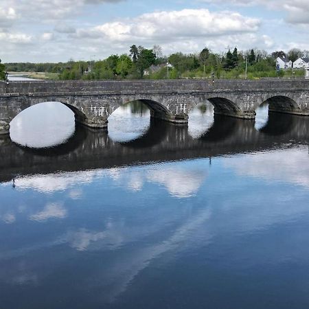 Sunnyside Bed & Breakfast Strokestown Ngoại thất bức ảnh