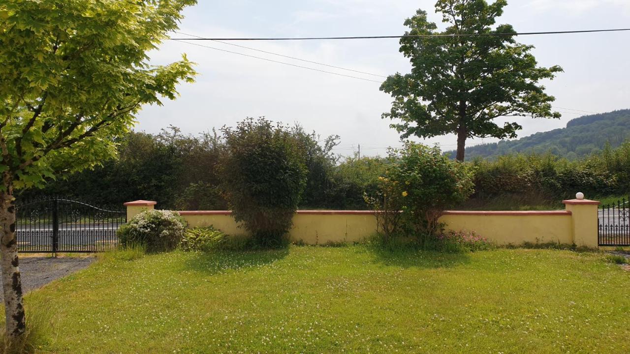 Sunnyside Bed & Breakfast Strokestown Ngoại thất bức ảnh